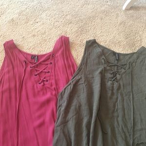Set of 2 Tank Tops